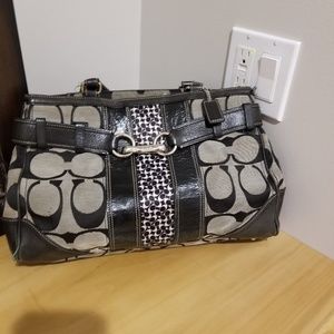 Authentic coach black shoulder bag